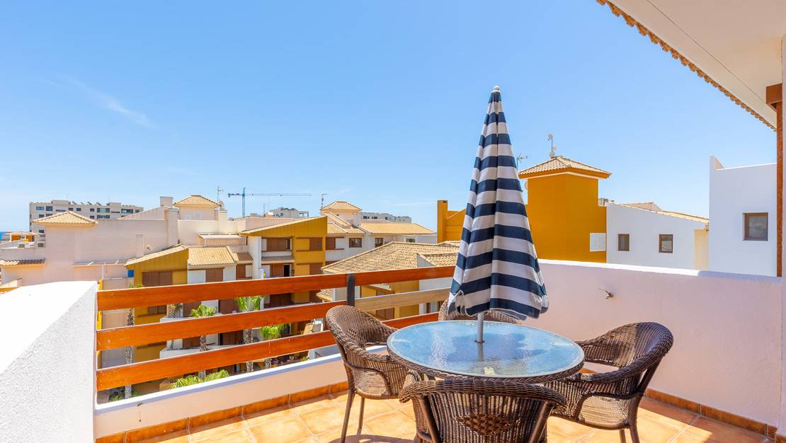 Sale - Penthouse - Punta Prima - La Recoleta