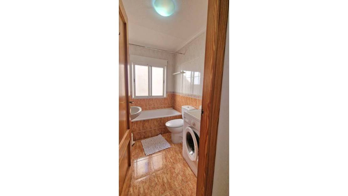 Sale - Penthouse - Torrevieja - Centro
