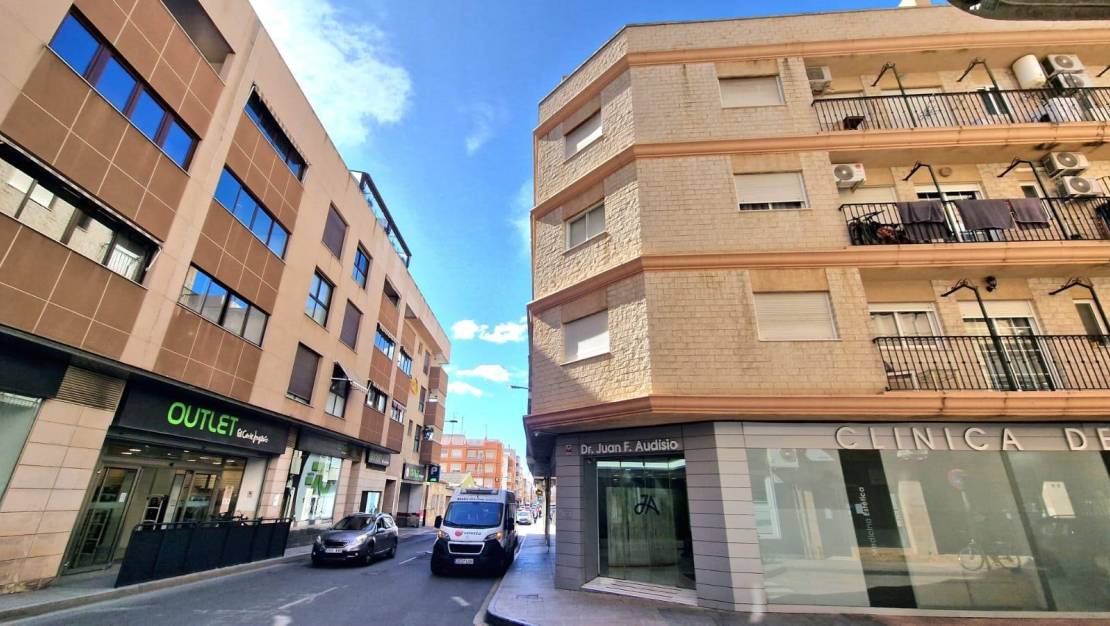 Sale - Penthouse - Torrevieja - Centro