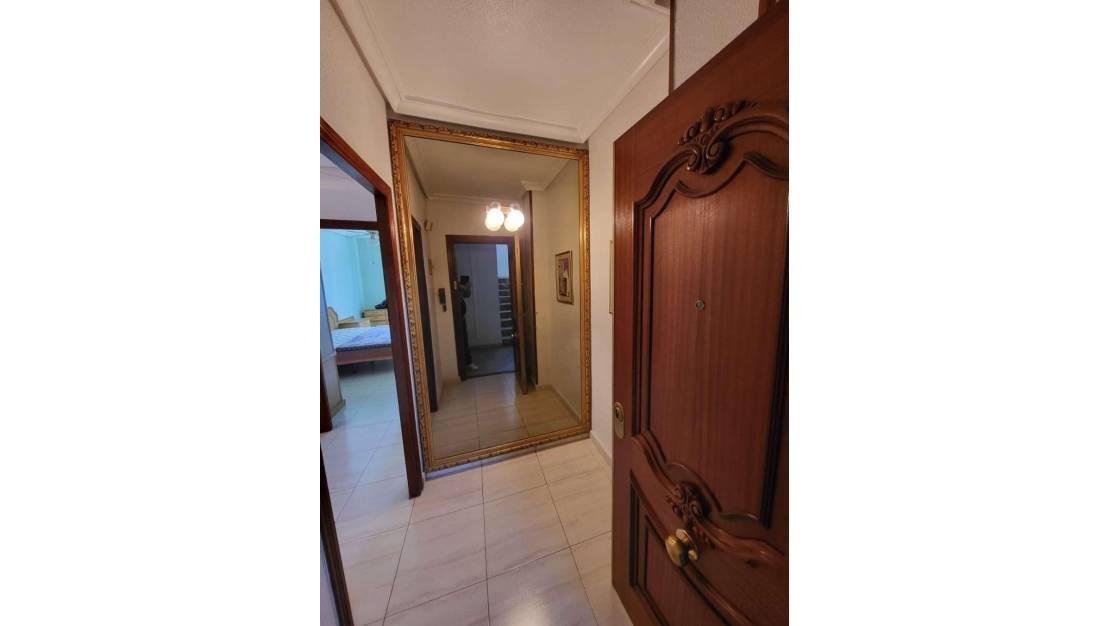 Sale - Penthouse - Torrevieja - Centro