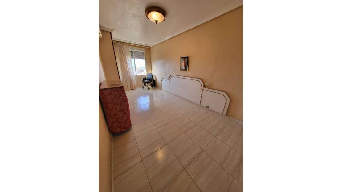 Sale - Penthouse - Torrevieja - Centro