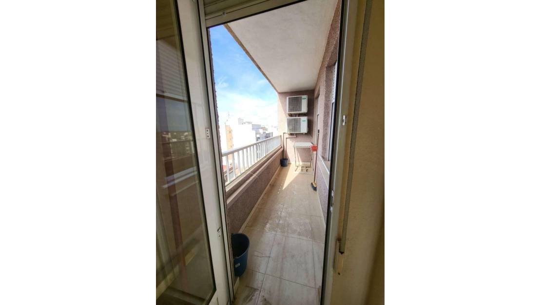 Sale - Penthouse - Torrevieja - Centro