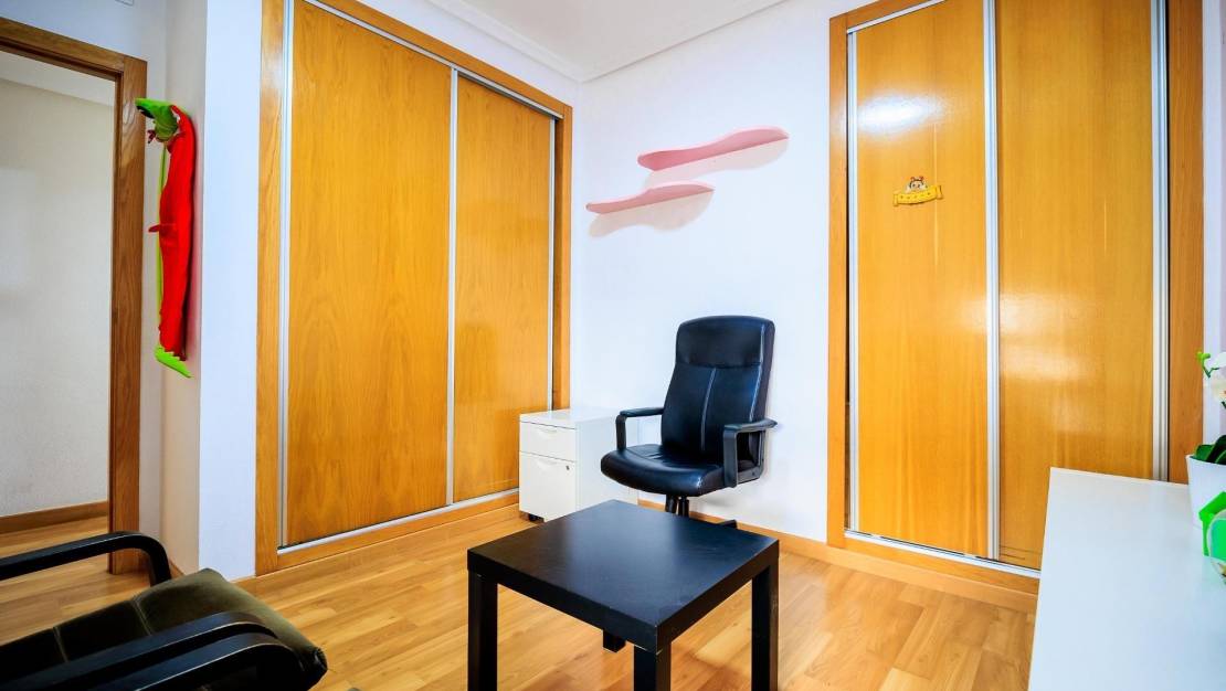 Sale - Penthouse - Torrevieja