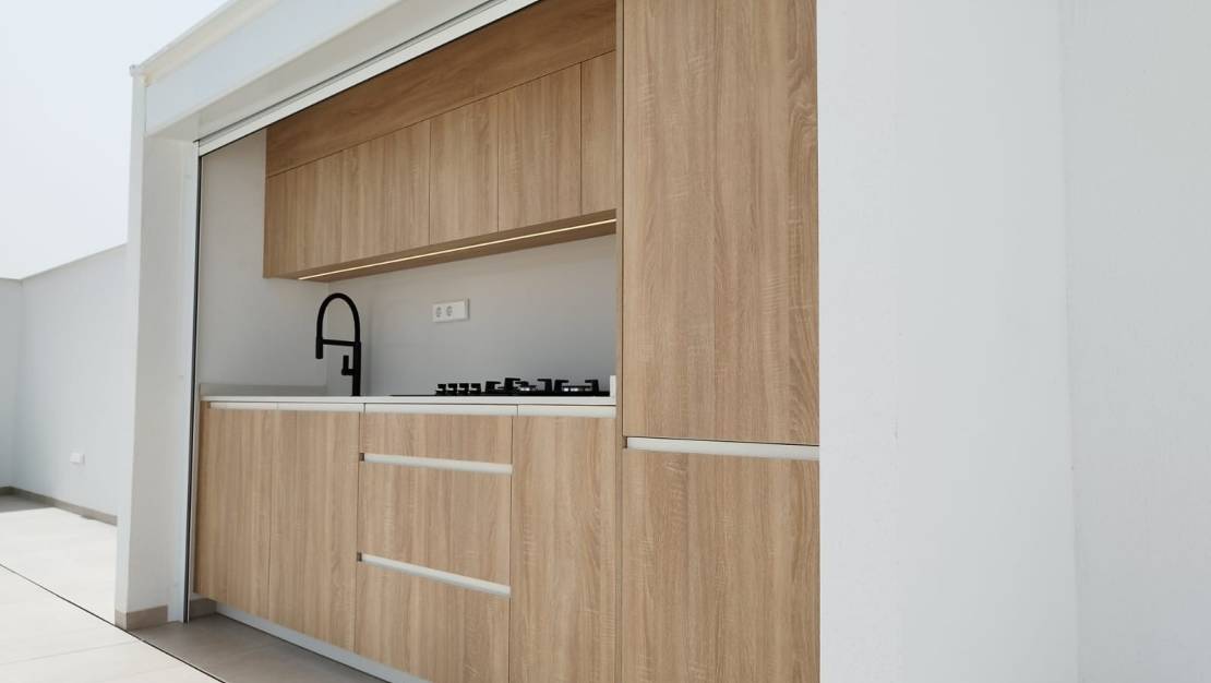Sale - Quad Villa - Los Alcázares