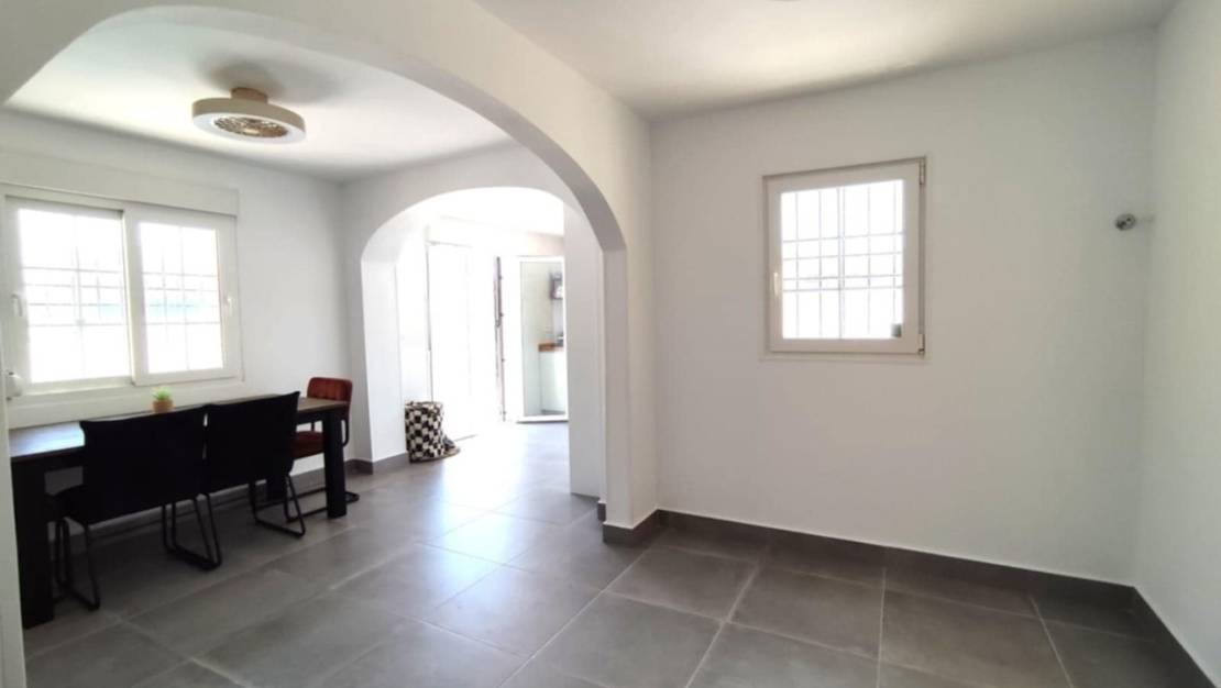 Sale - Quad Villa - Play Flamenca