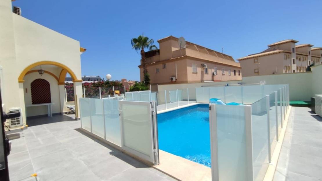 Sale - Quad Villa - Play Flamenca