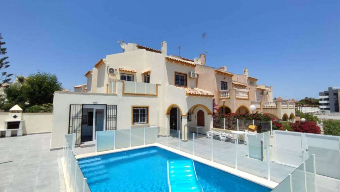 Sale - Quad Villa - Play Flamenca