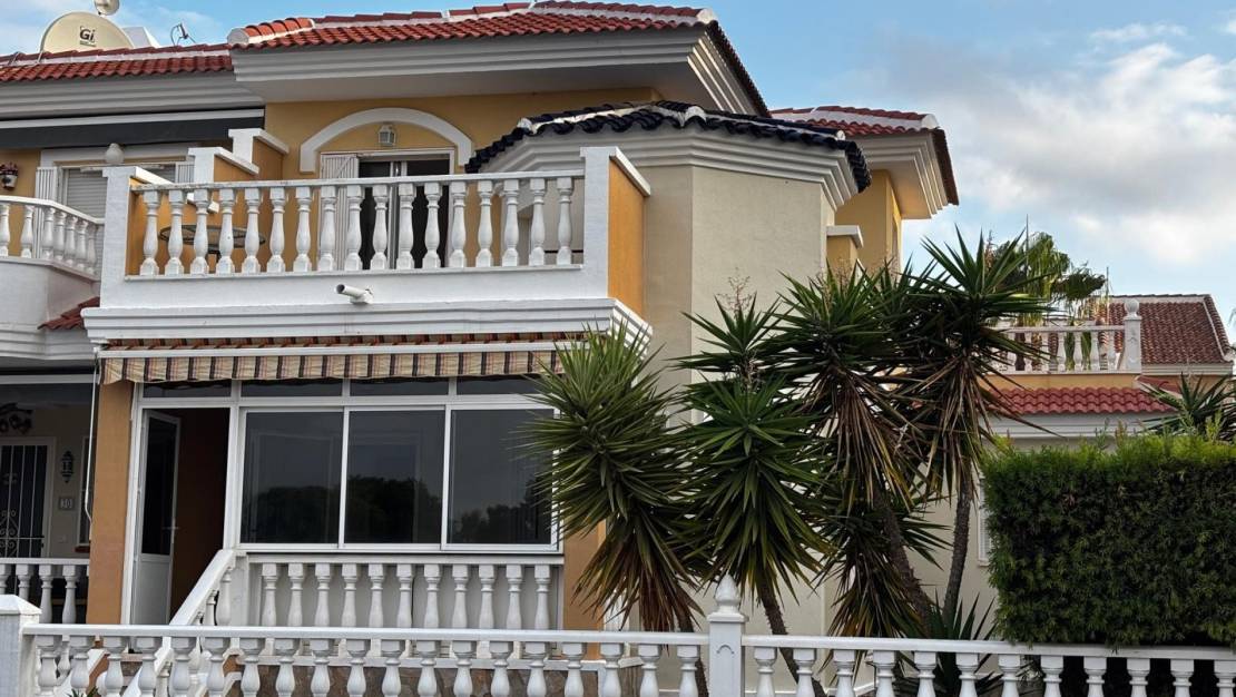 Sale - Semi Detached House - Ciudad Quesada - Doña Pepa