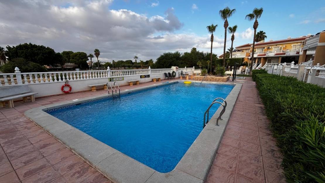 Sale - Semi Detached House - Ciudad Quesada - Doña Pepa