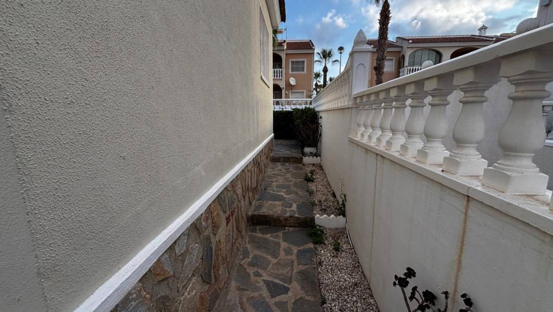 Sale - Semi Detached House - Ciudad Quesada - Doña Pepa