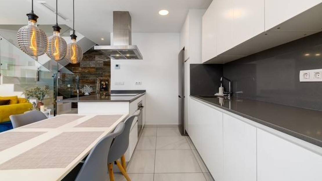 Sale - Terraced house - Orihuela Costa - Las Filipinas