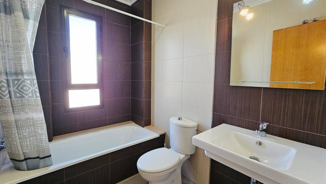 Sale - Terraced house - Torrevieja - Aguas Nuevas