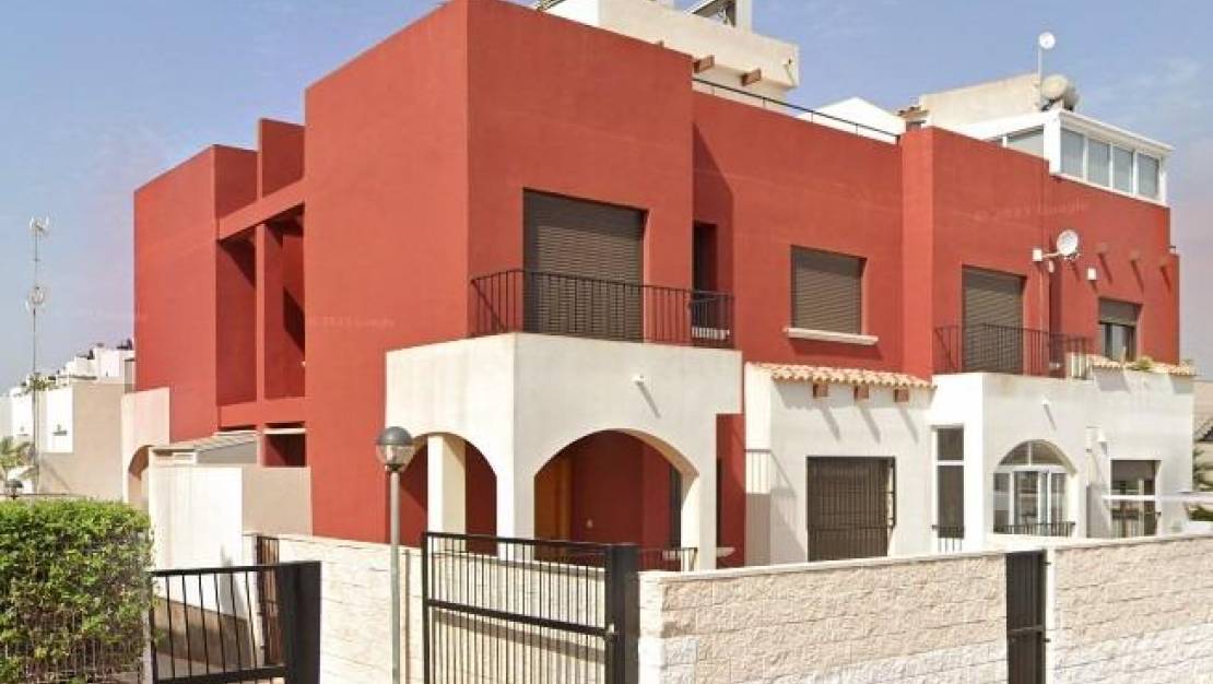 Sale - Terraced house - Torrevieja - Aguas Nuevas