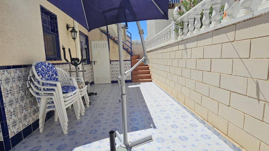 Sale - Terraced house - Torrevieja - Doña ines