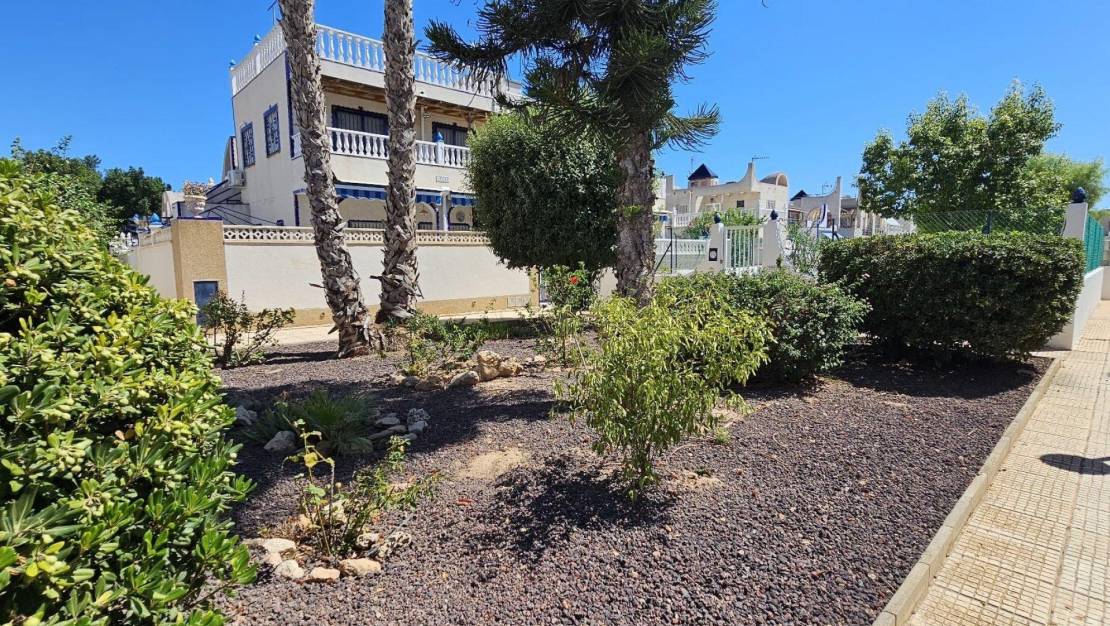 Sale - Terraced house - Torrevieja - Doña ines