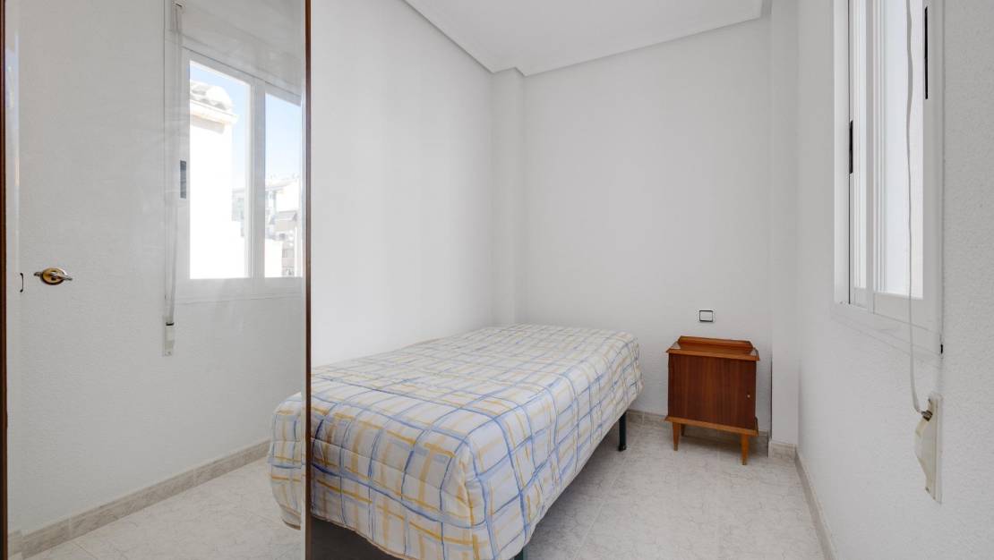 Sale - Terraced house - Torrevieja - Estacion de autobuses