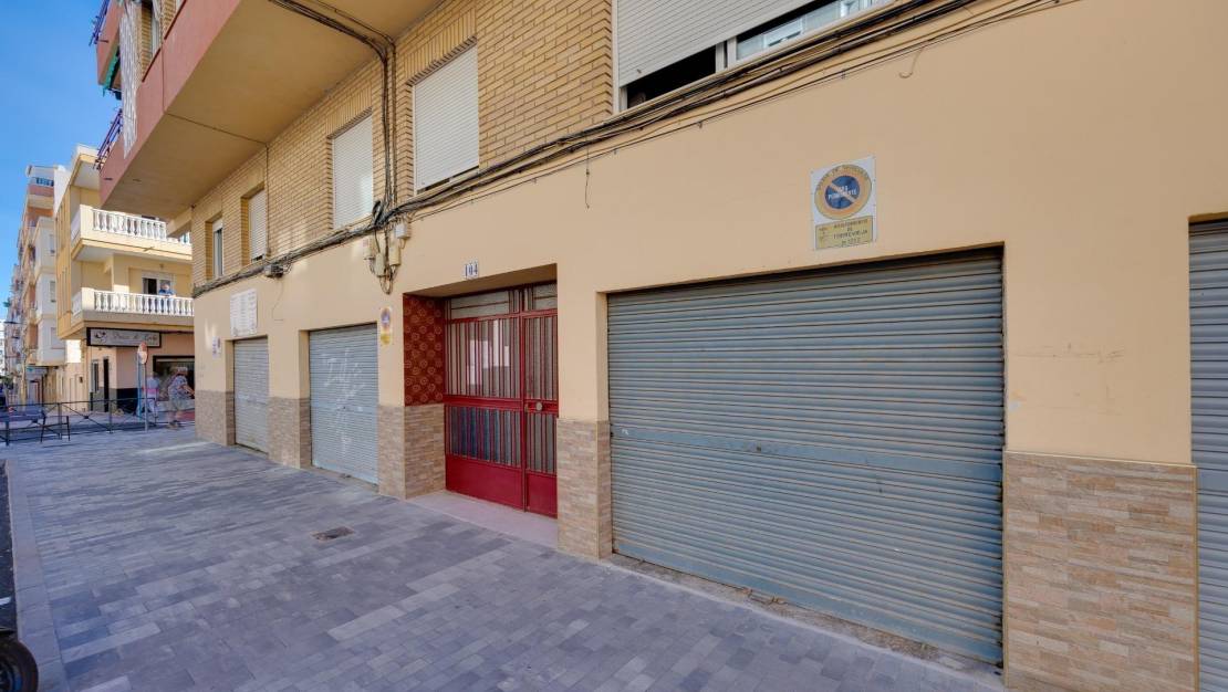 Sale - Terraced house - Torrevieja - Estacion de autobuses