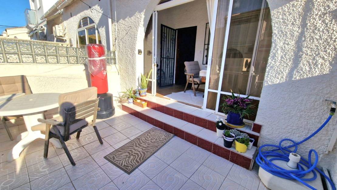 Sale - Terraced house - Torrevieja - La Siesta - El Salado - Torreta