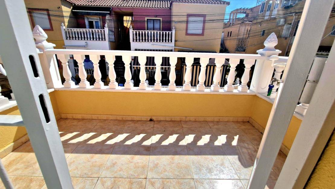 Sale - Terraced house - Torrevieja - La Siesta - El Salado - Torreta