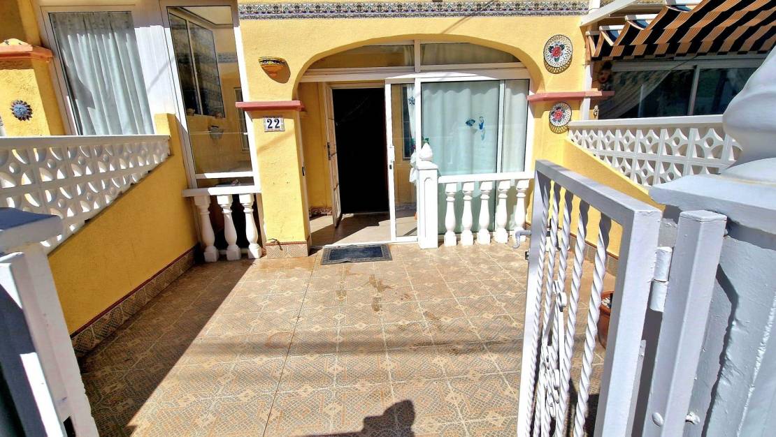 Sale - Terraced house - Torrevieja - La Siesta - El Salado - Torreta