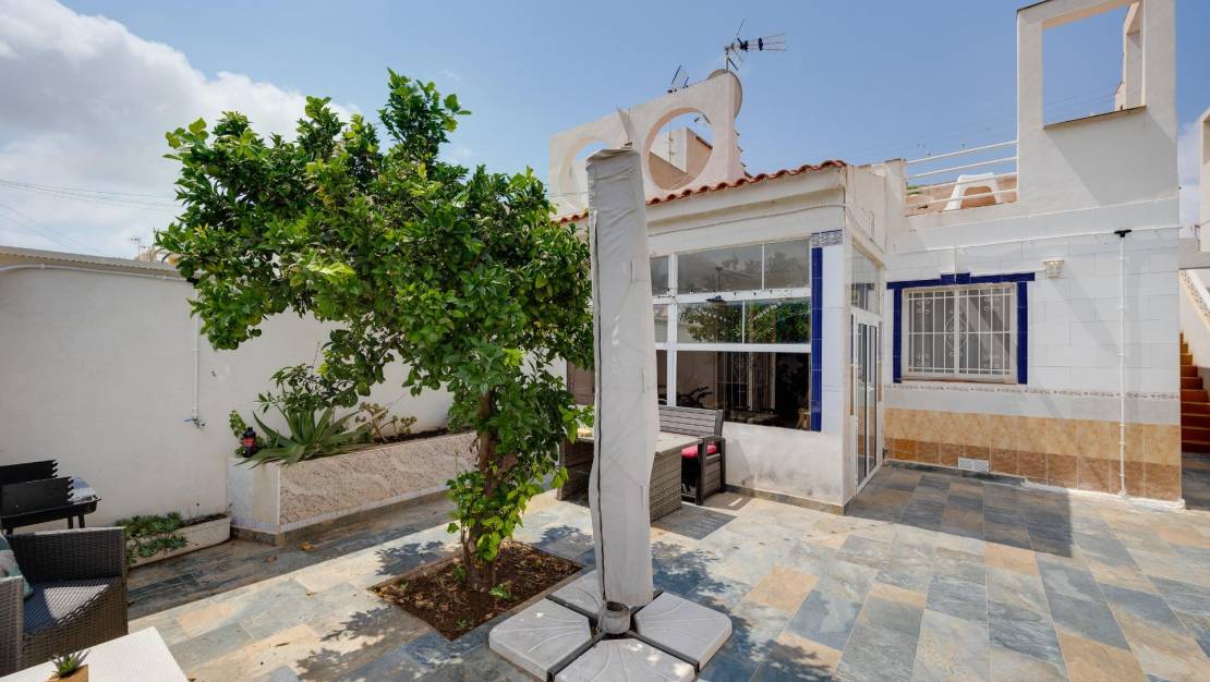 Sale - Terraced house - Torrevieja - La Siesta - El Salado - Torreta