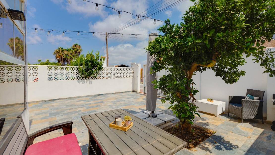 Sale - Terraced house - Torrevieja - La Siesta - El Salado - Torreta