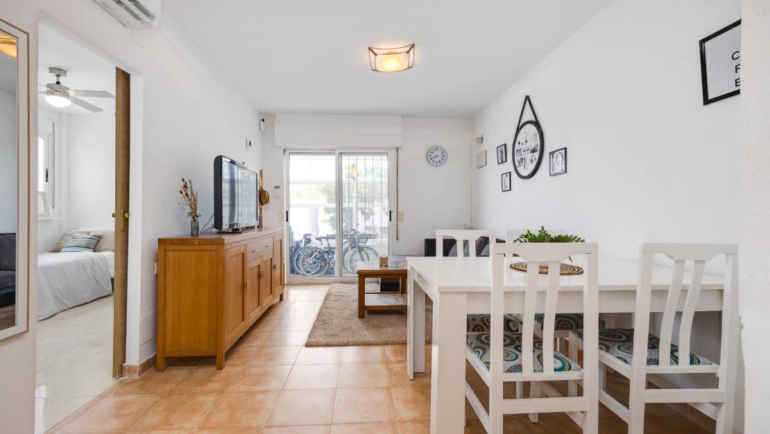 Sale - Terraced house - Torrevieja - La Siesta - El Salado - Torreta