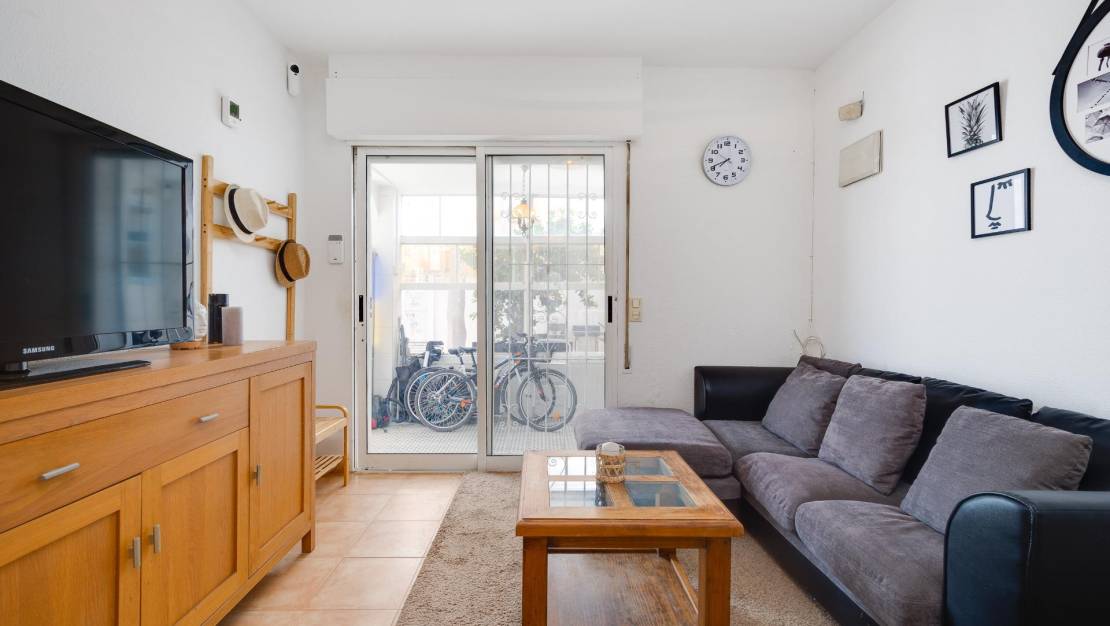 Sale - Terraced house - Torrevieja - La Siesta - El Salado - Torreta