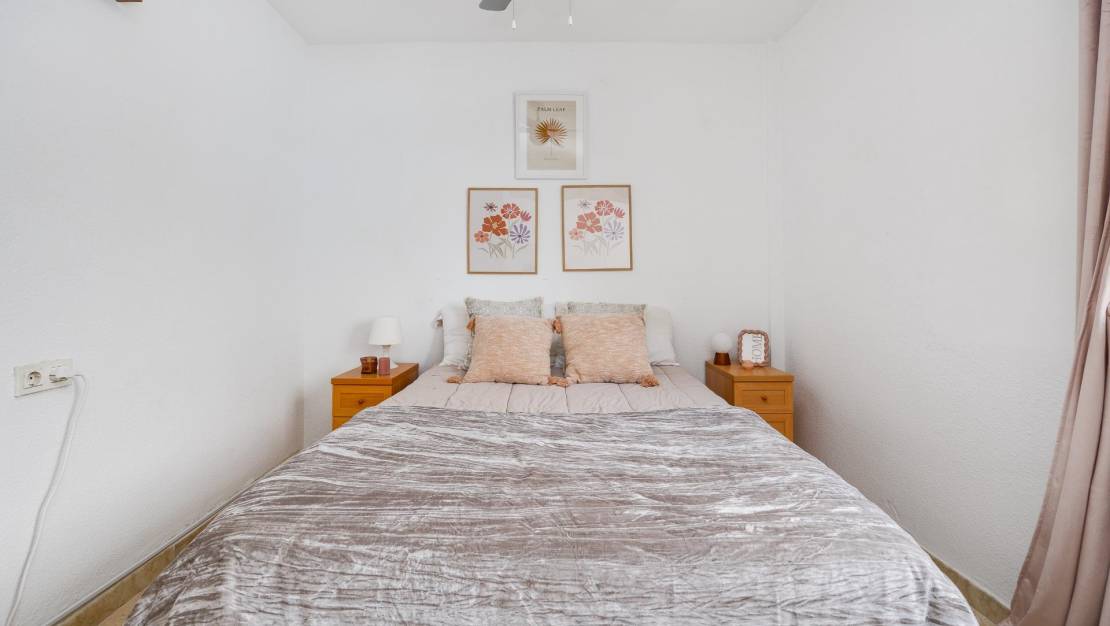 Sale - Terraced house - Torrevieja - La Siesta - El Salado - Torreta