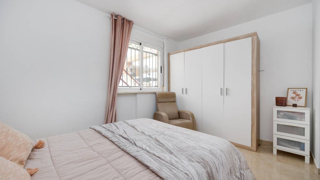 Sale - Terraced house - Torrevieja - La Siesta - El Salado - Torreta