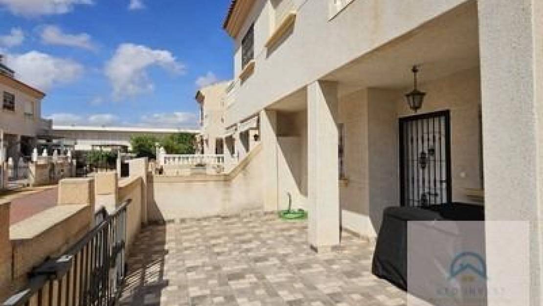 Sale - Terraced house - Torrevieja - La Siesta - El Salado - Torreta