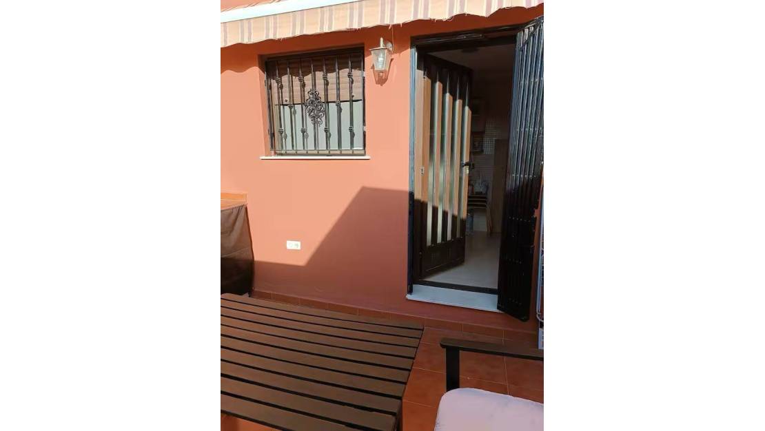 Sale - Terraced house - Torrevieja - Parque Acuático - Sector 25