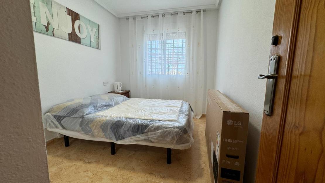 Sale - Terraced house - Torrevieja - Torretas