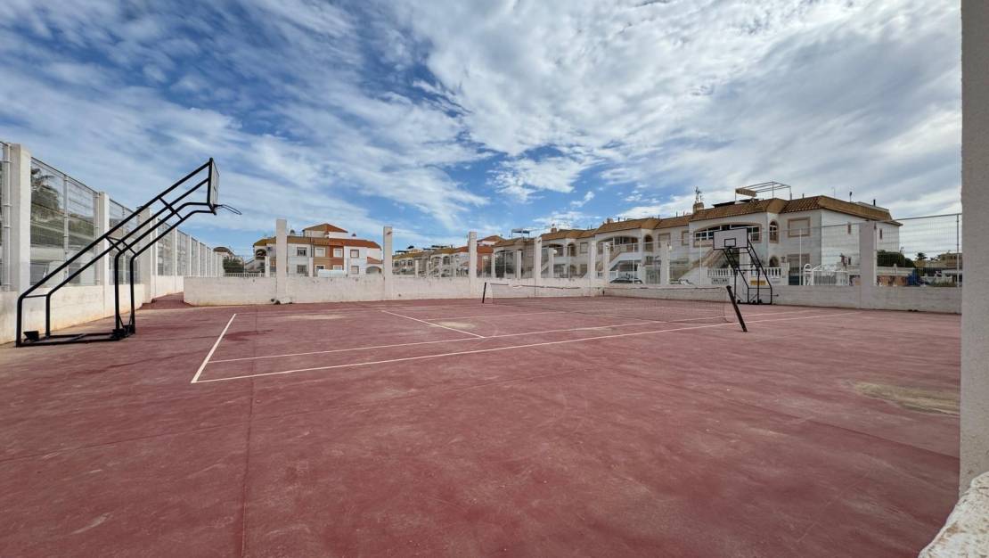 Sale - Terraced house - Torrevieja - Torretas