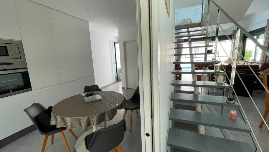Sale - Town House - Alicante - Alicante Centro