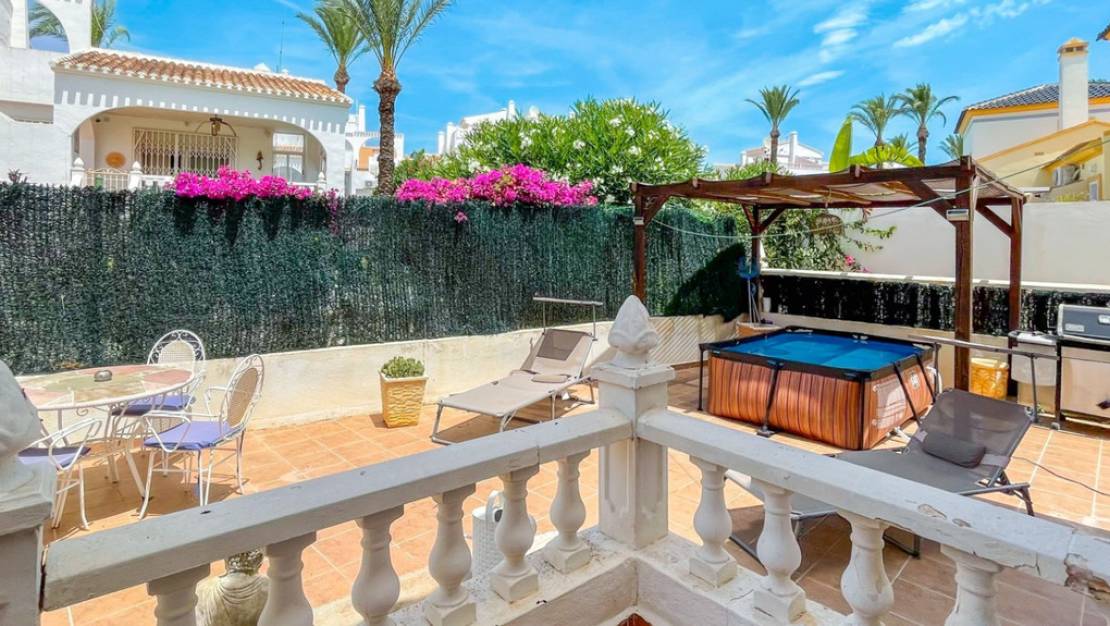 Sale - Town House - Alicante - La Rioja