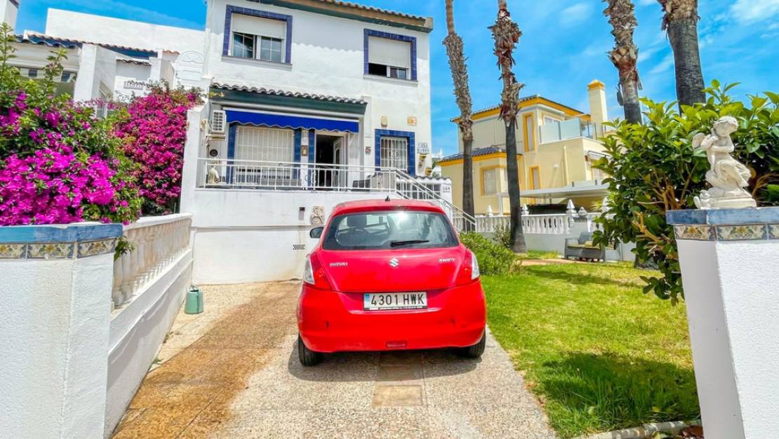 Sale - Town House - Alicante - La Rioja