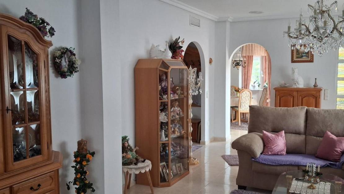 Sale - Town House - Benferri