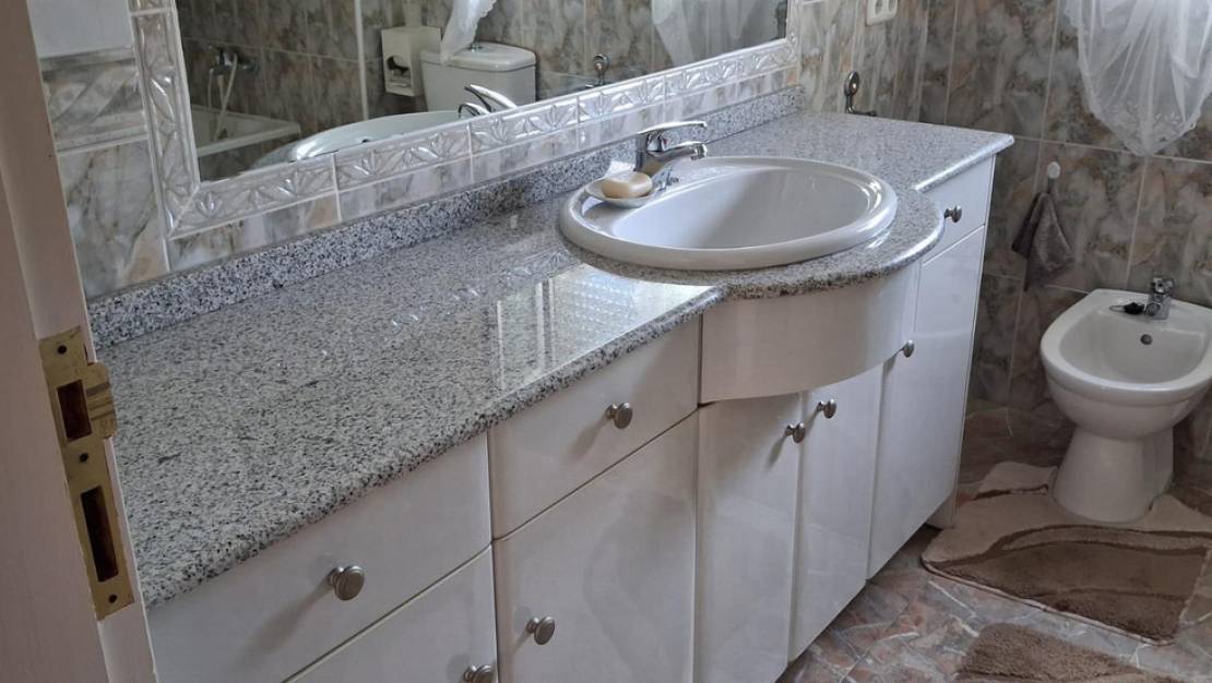 Sale - Town House - Benferri