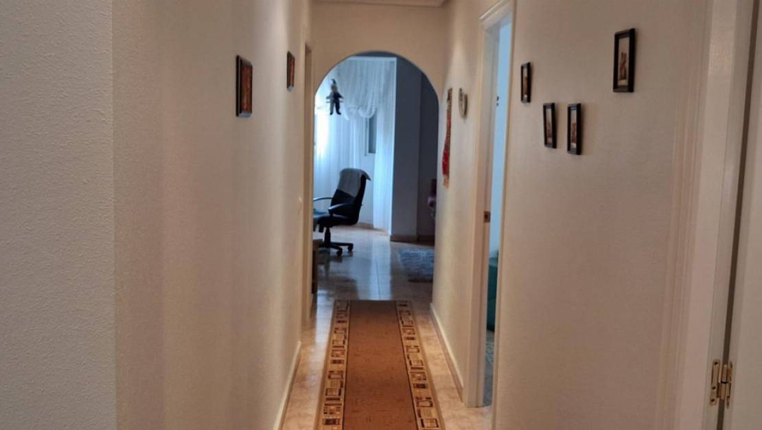 Sale - Town House - Benferri