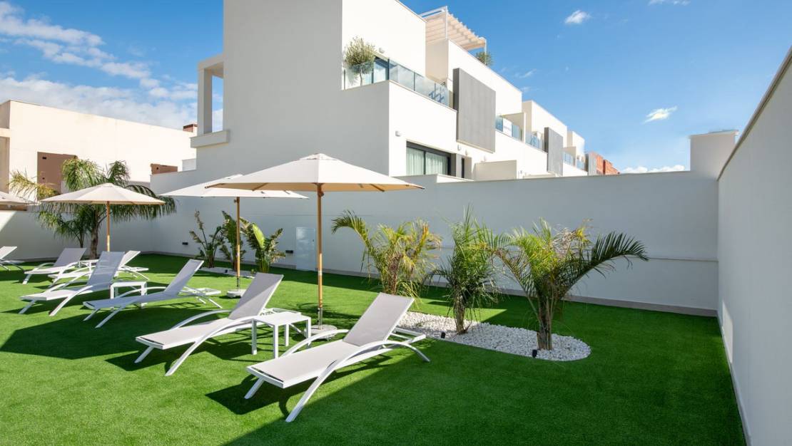 Sale - Town House - Cox