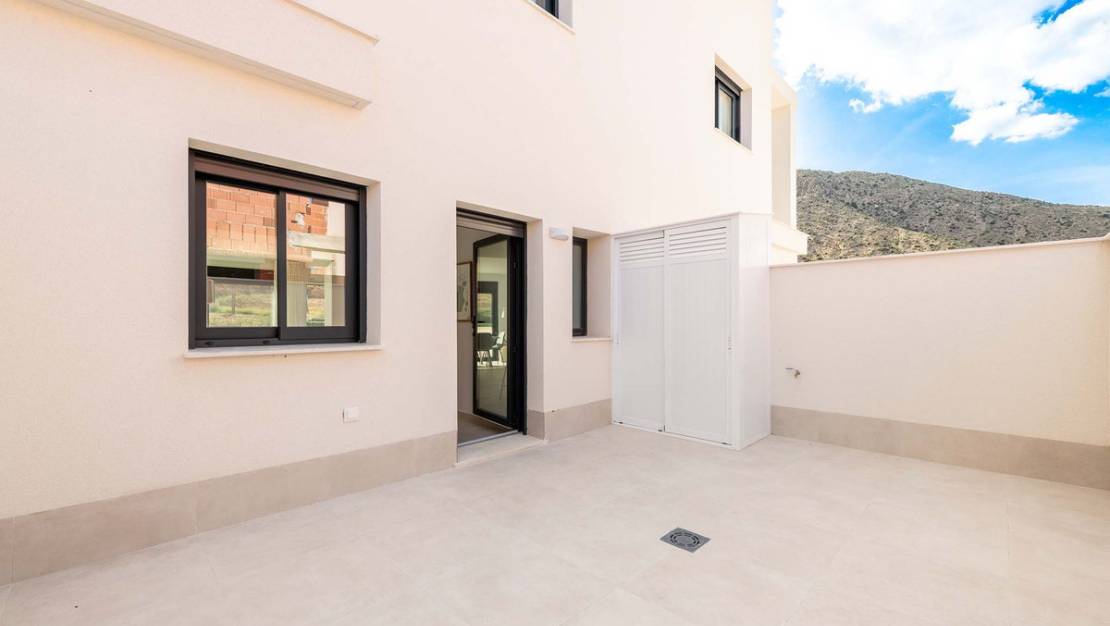 Sale - Town House - Cox