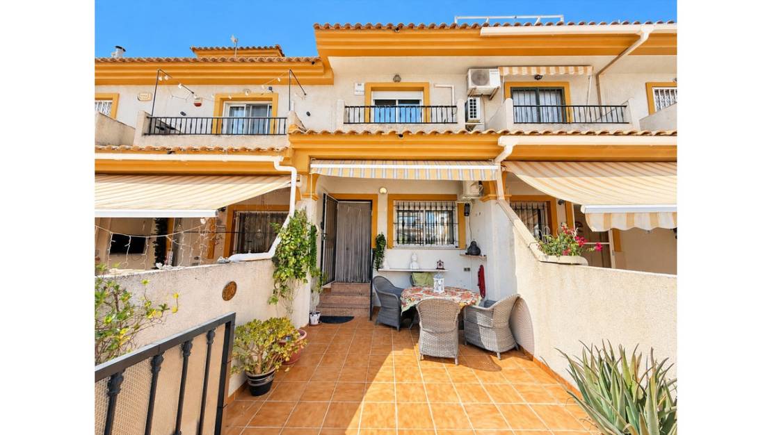 Sale - Town House - Daya Nueva - Daya Nueva Centro