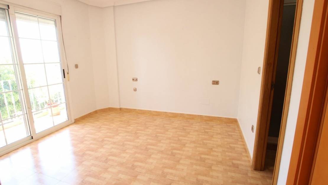 Sale - Town House - Formentera del Segura - Los Palacios