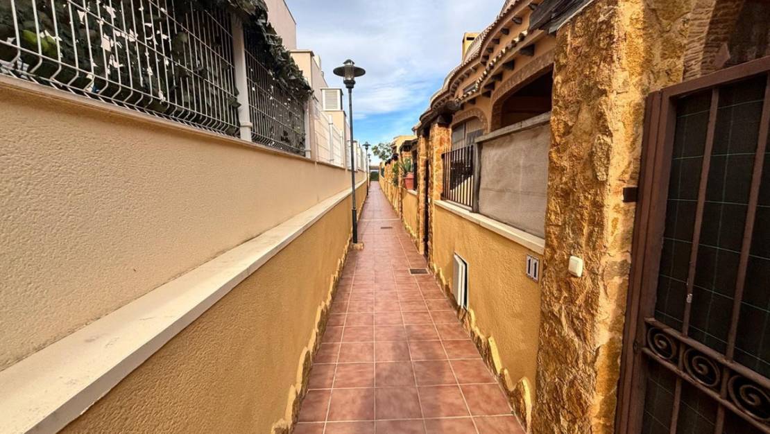 Sale - Town House - Guardamar del Segura - Guardamar del Segura Centro