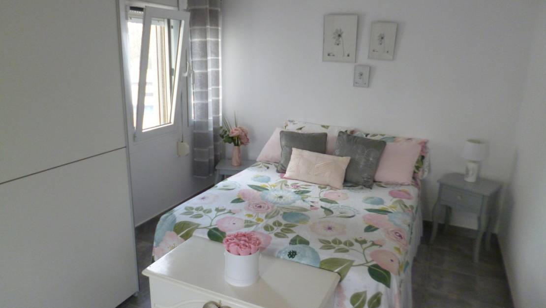 Sale - Town House - La Zenia