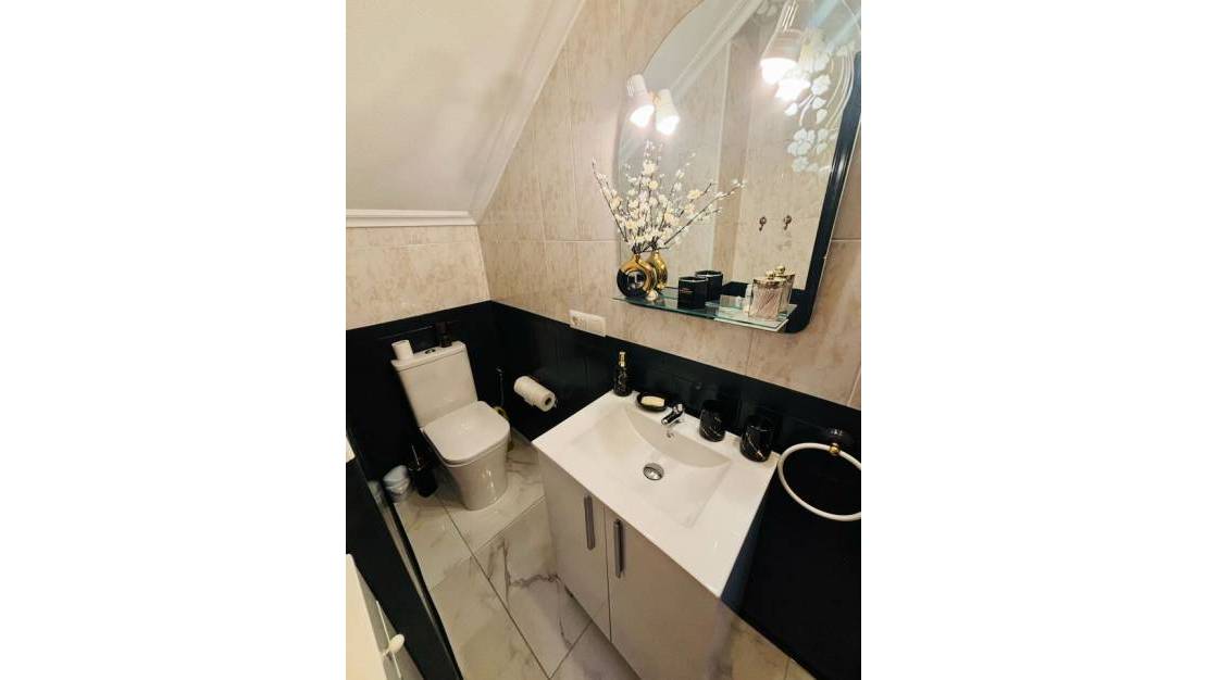 Sale - Town House - Los Altos
