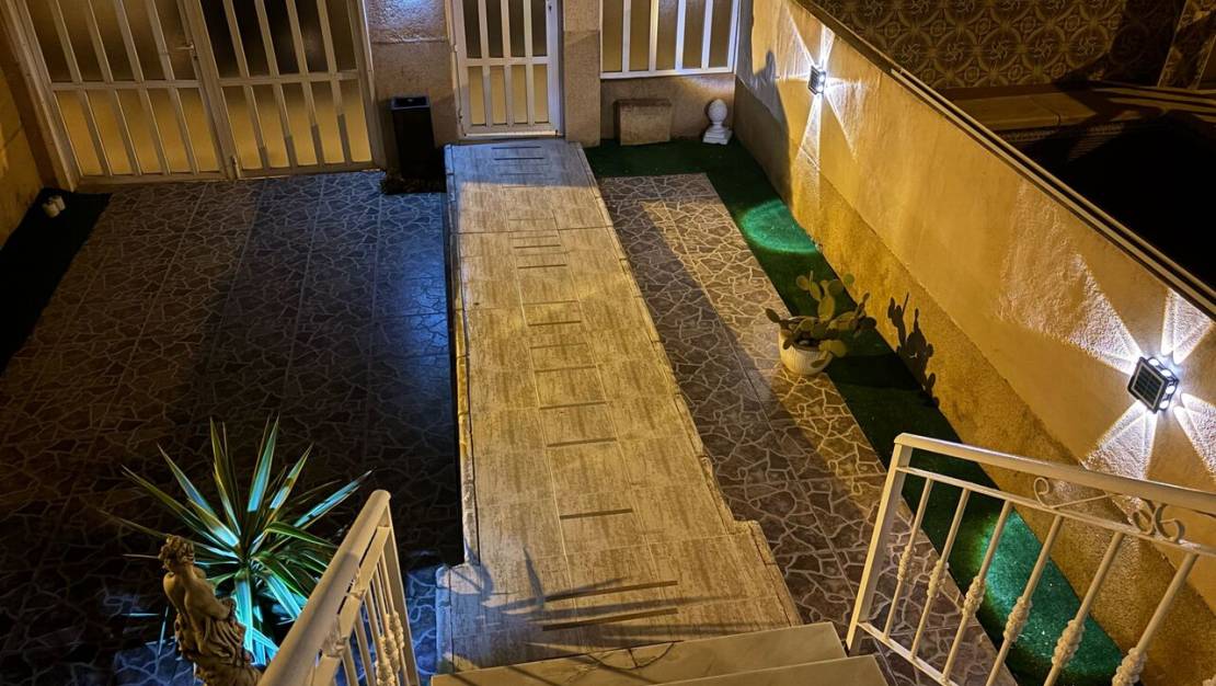 Sale - Town House - Los Altos