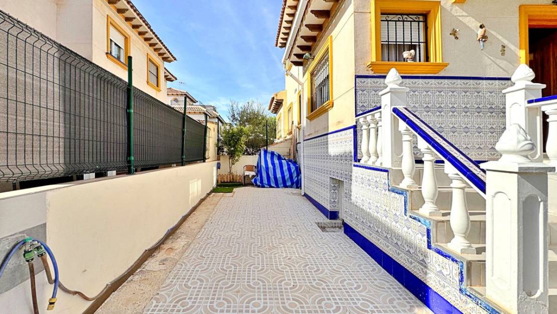 Sale - Town House - Orihuela - La Campana