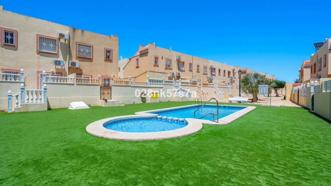 Sale - Town House - Orihuela - La Zenia